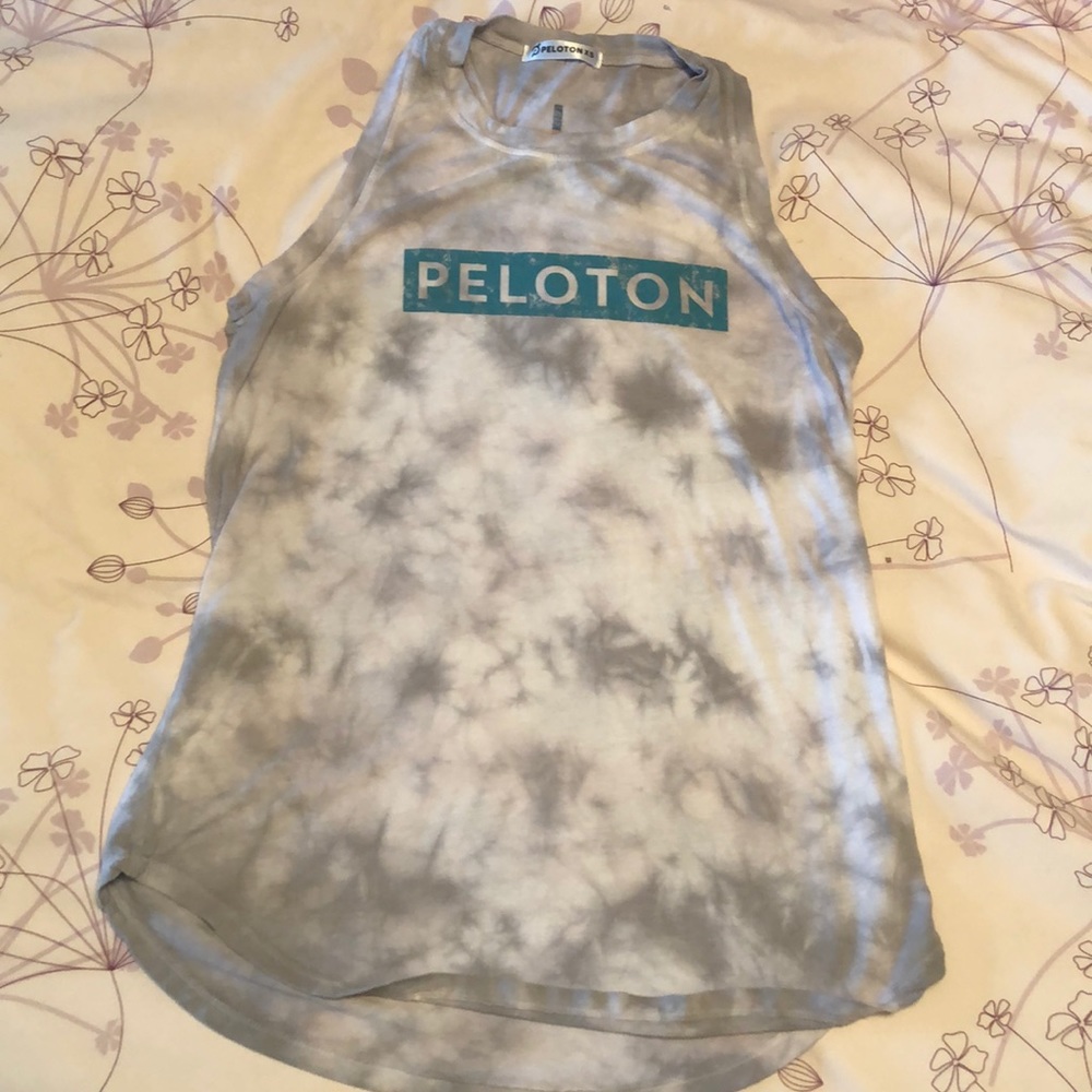EUC Peloton Tie Dye Tank Size XS